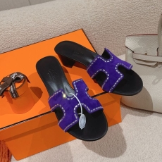 Hermes Slippers